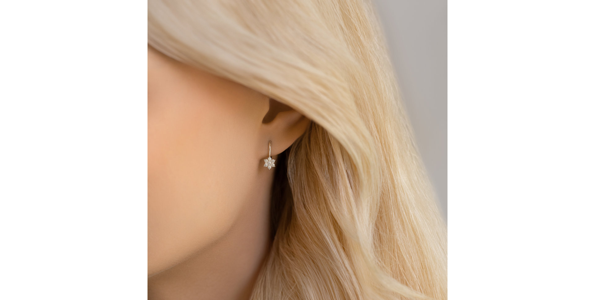 Diamond earrings Magic Snowflakes