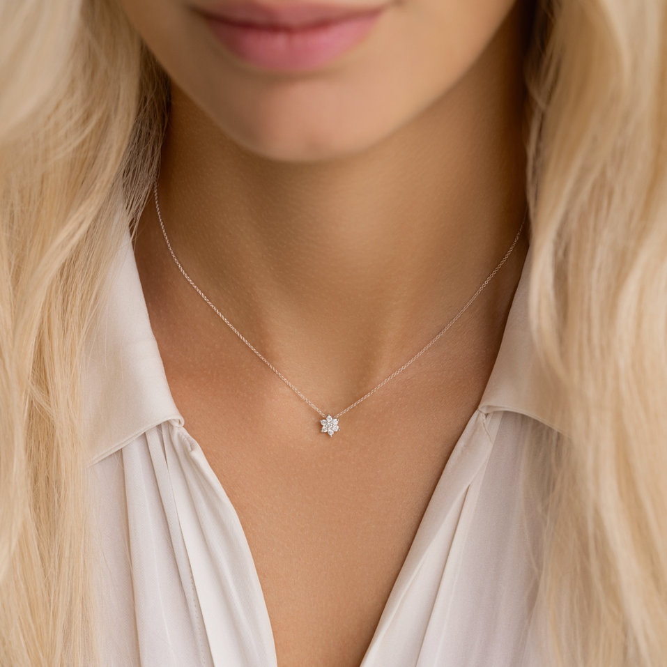 Diamond necklace Shiny Star
