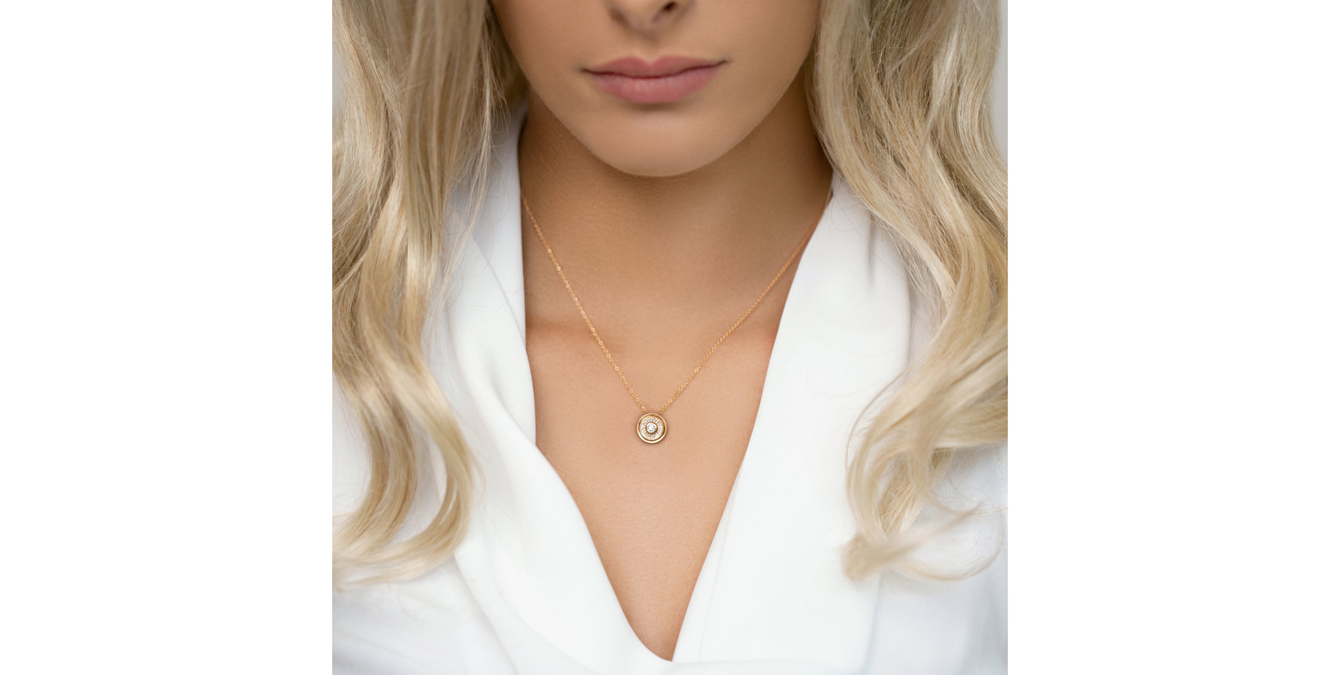 Diamond necklace Miracle Space