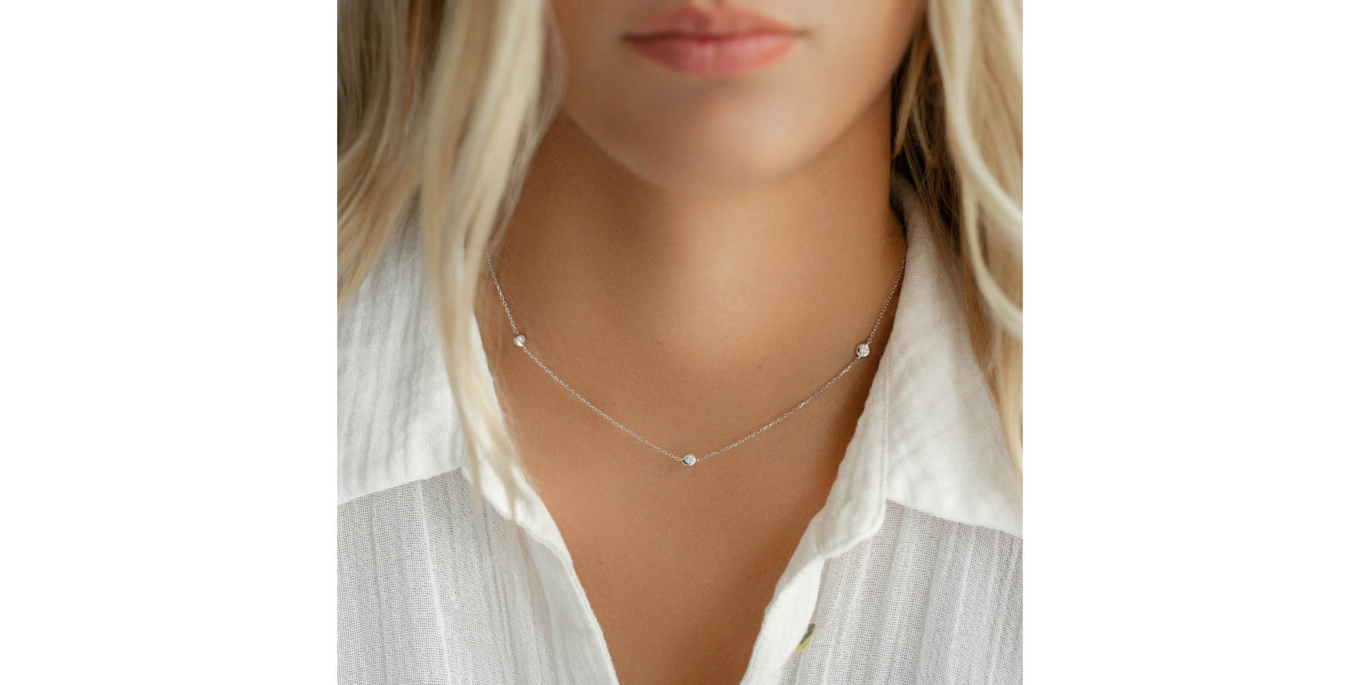 Diamond necklace Dots