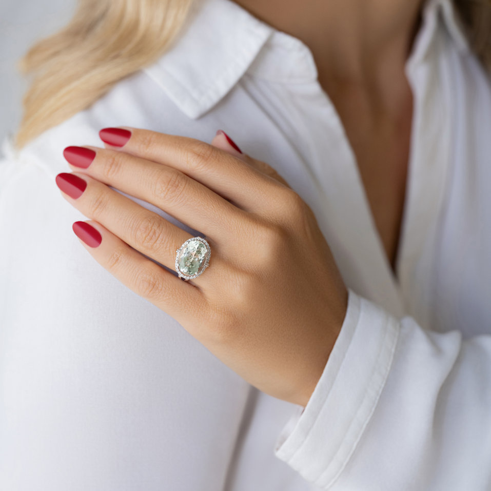 Diamond rings with Amethyst Forest Treasure