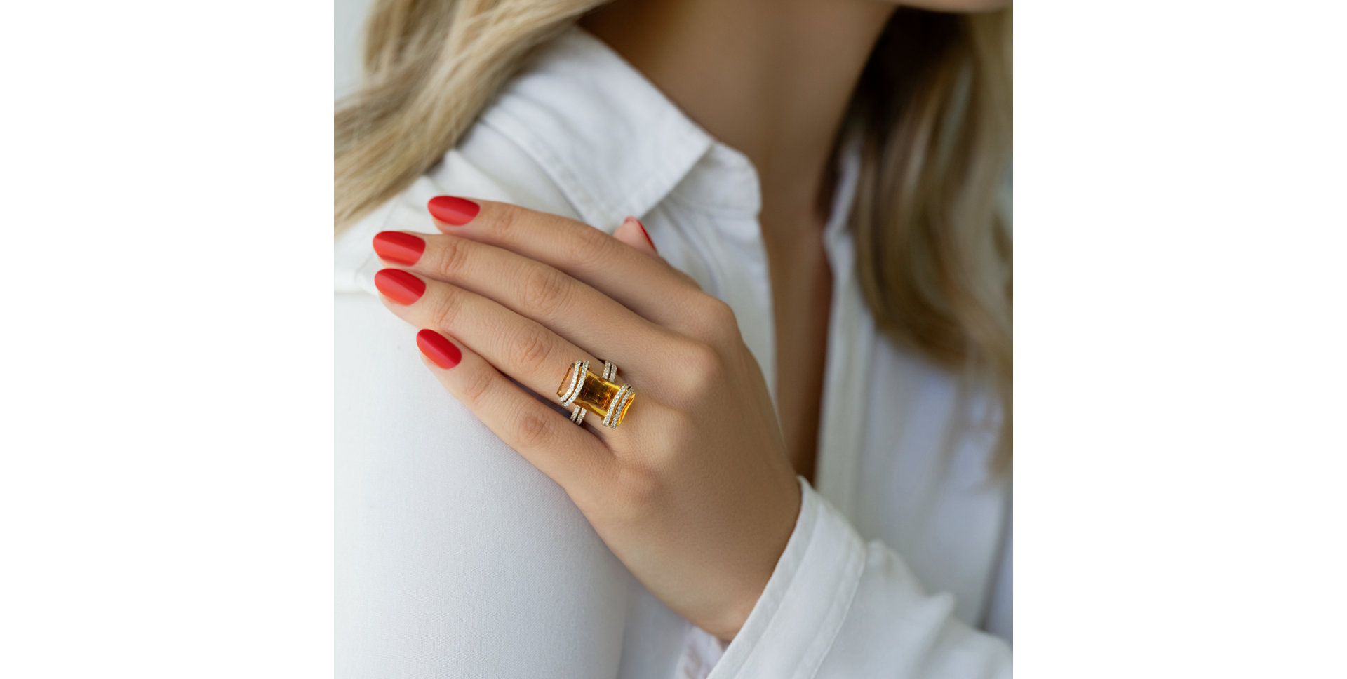 Ring with Citrine and diamonds Sunny Treasure