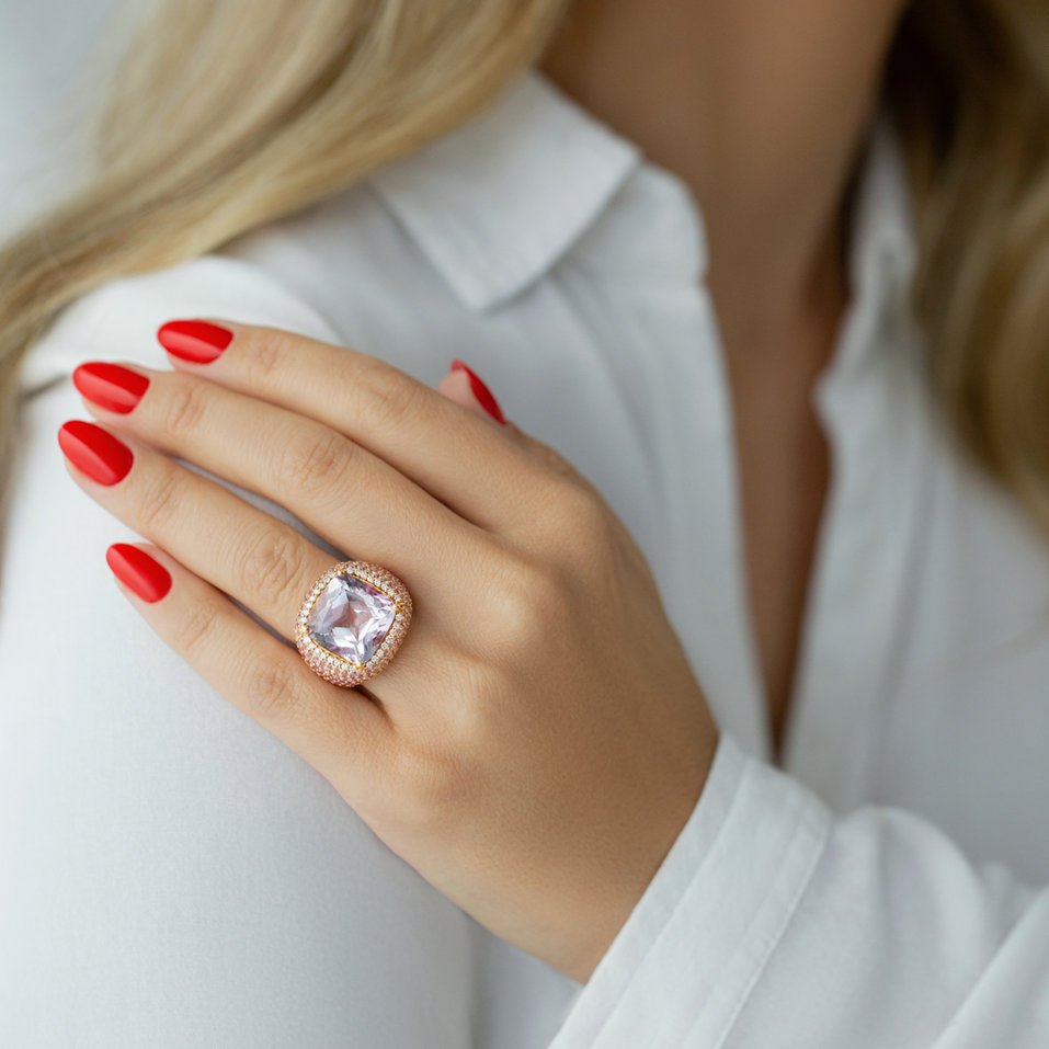 Diamond ring with Amethyst and Sapphire Sweet Sin