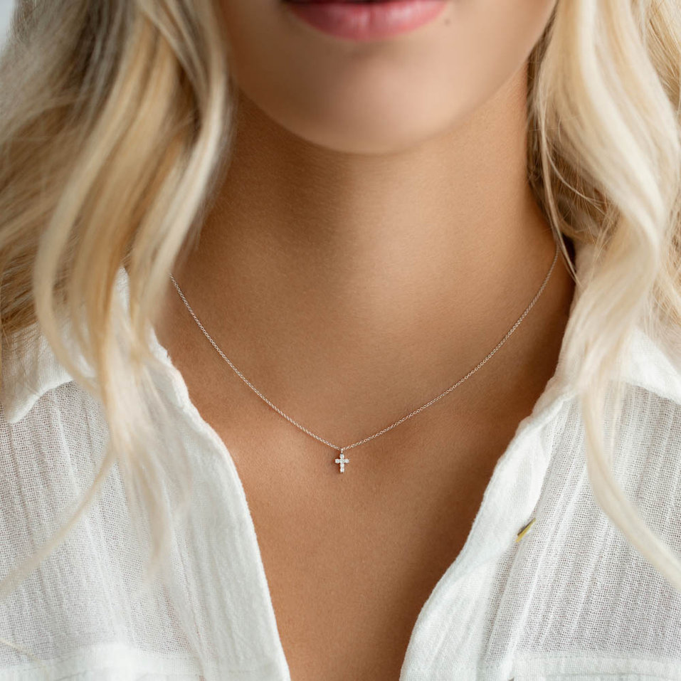 Diamond necklace Glossy Cross