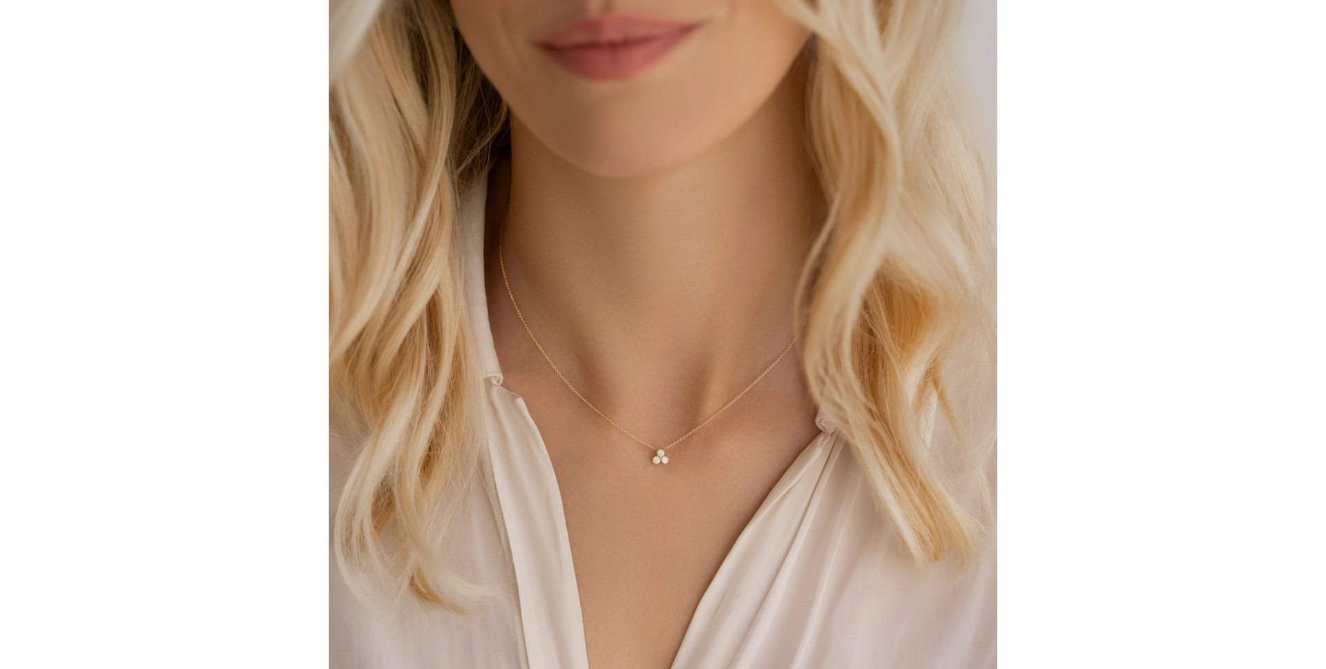 Diamond necklace Sparkling Trefoil