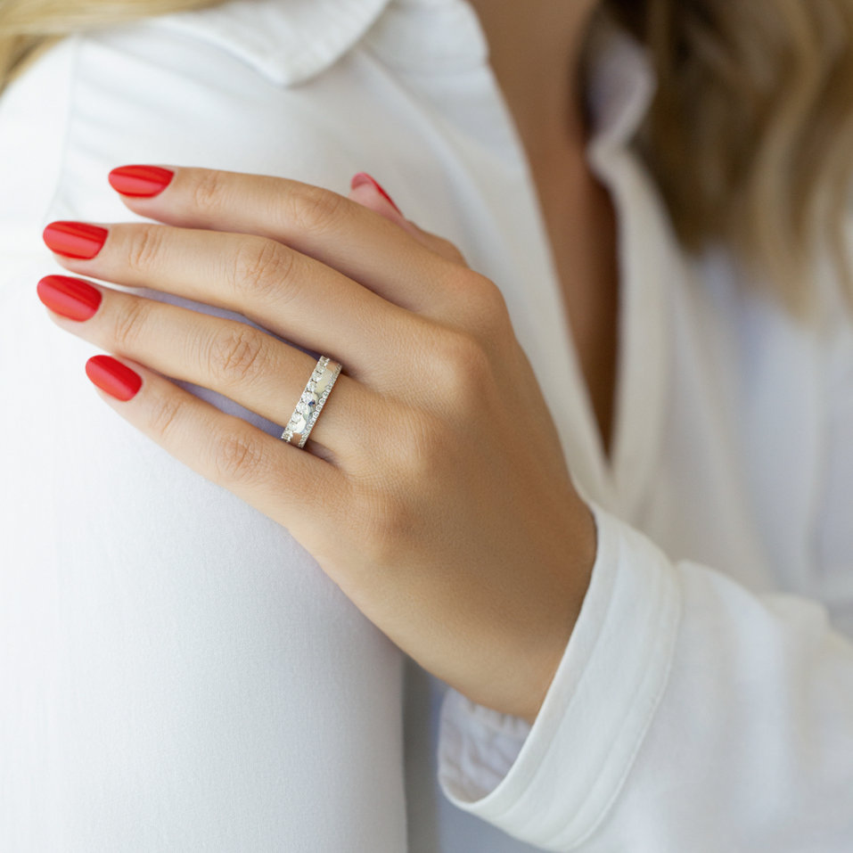 Diamond ring Endless Glow