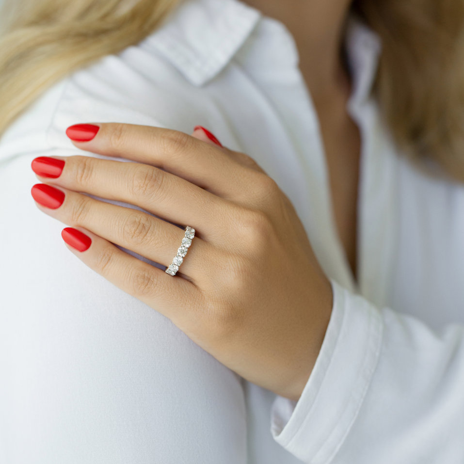 Diamond ring Sheer Elegance