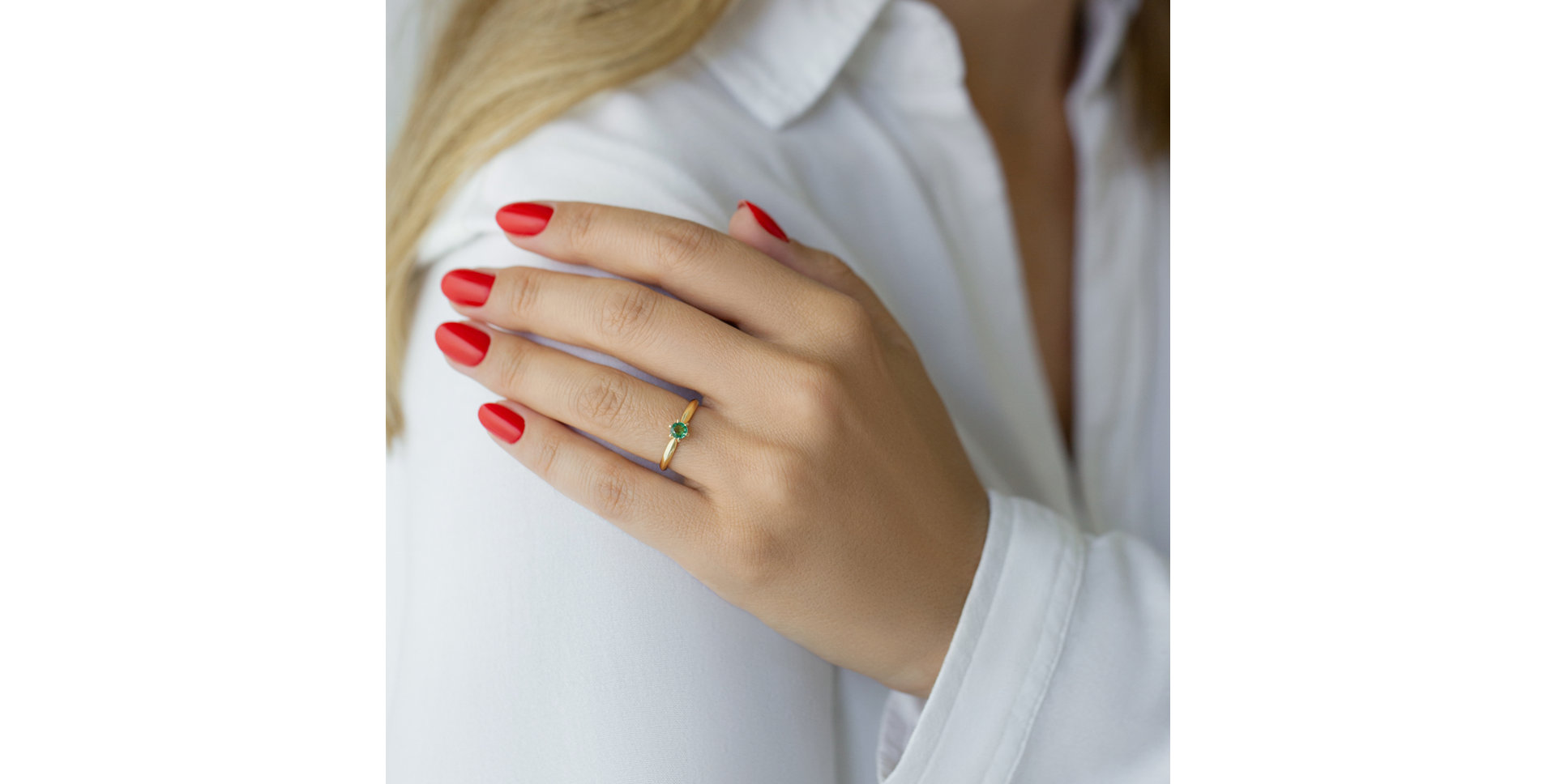 Ring with Emerald Eternal Joy