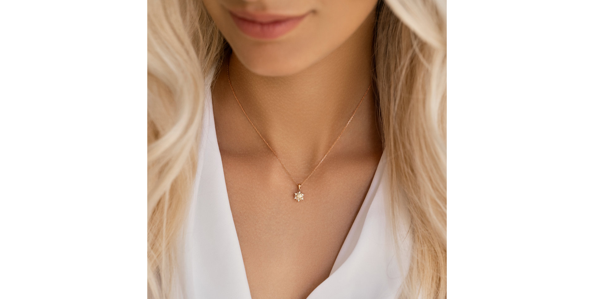 Pendant with brown and white diamonds Snow Star