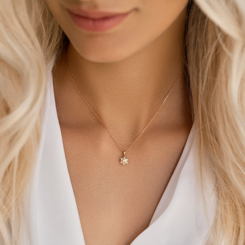 Pendant with brown and white diamonds Snow Star