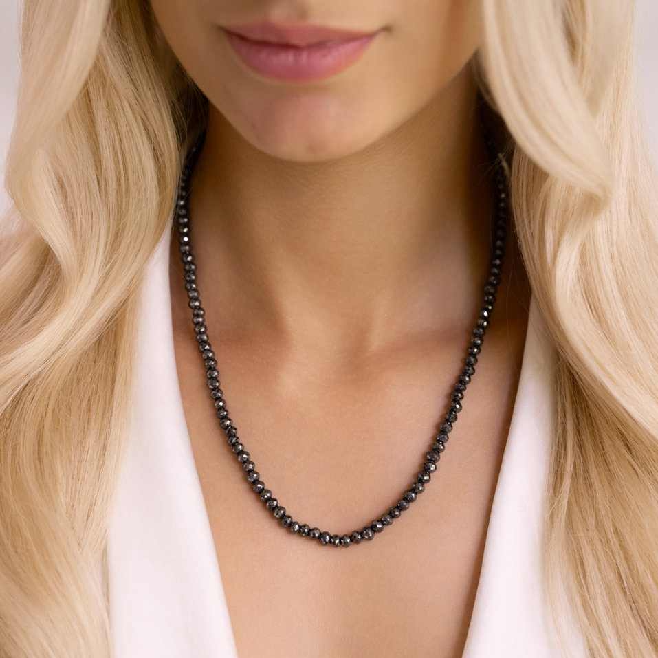Necklace with black diamonds Bubbling Soap