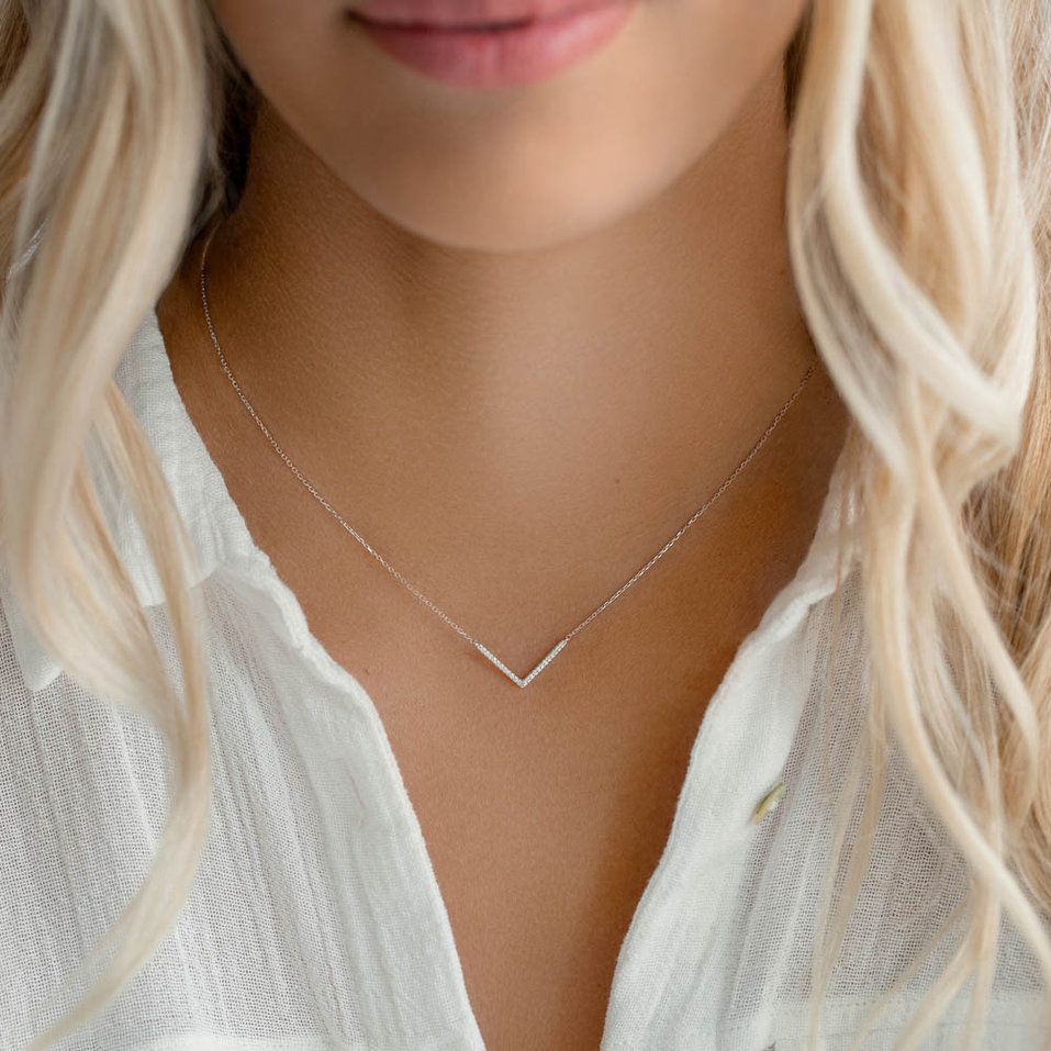 Diamond necklace Innocent Victory