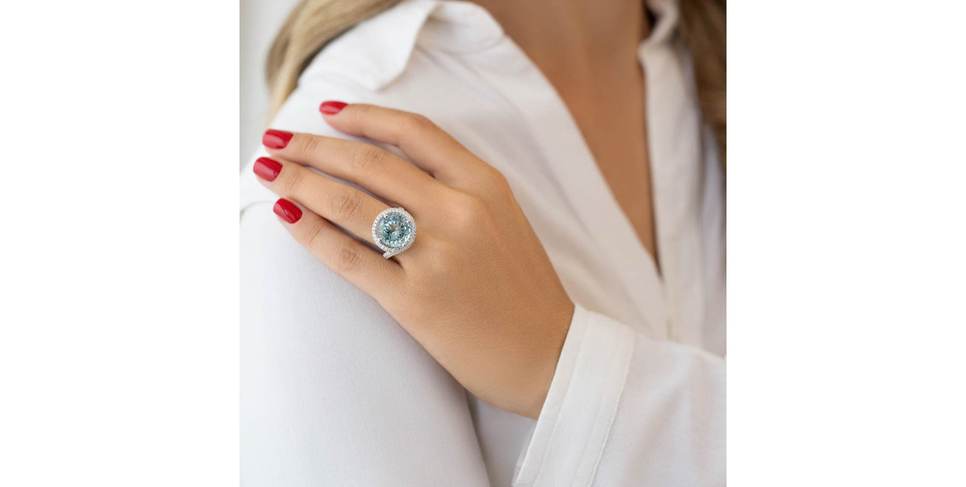Diamond ring with Aquamarine Chandler