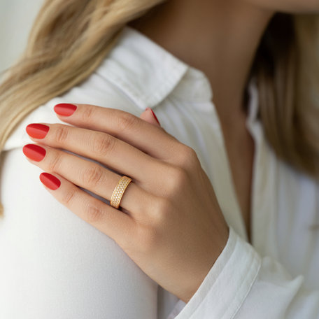 Diamond ring Beautiful Paradox