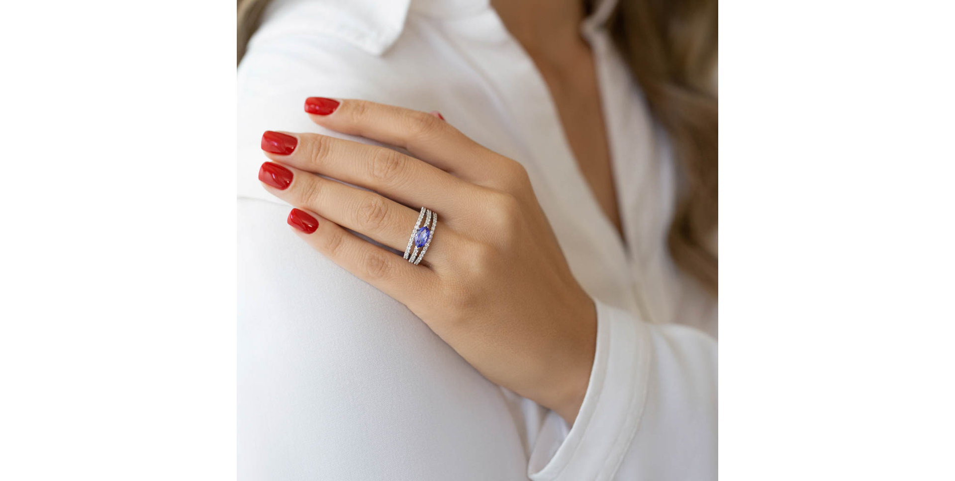 Diamond ring with Tanzanite Bruno