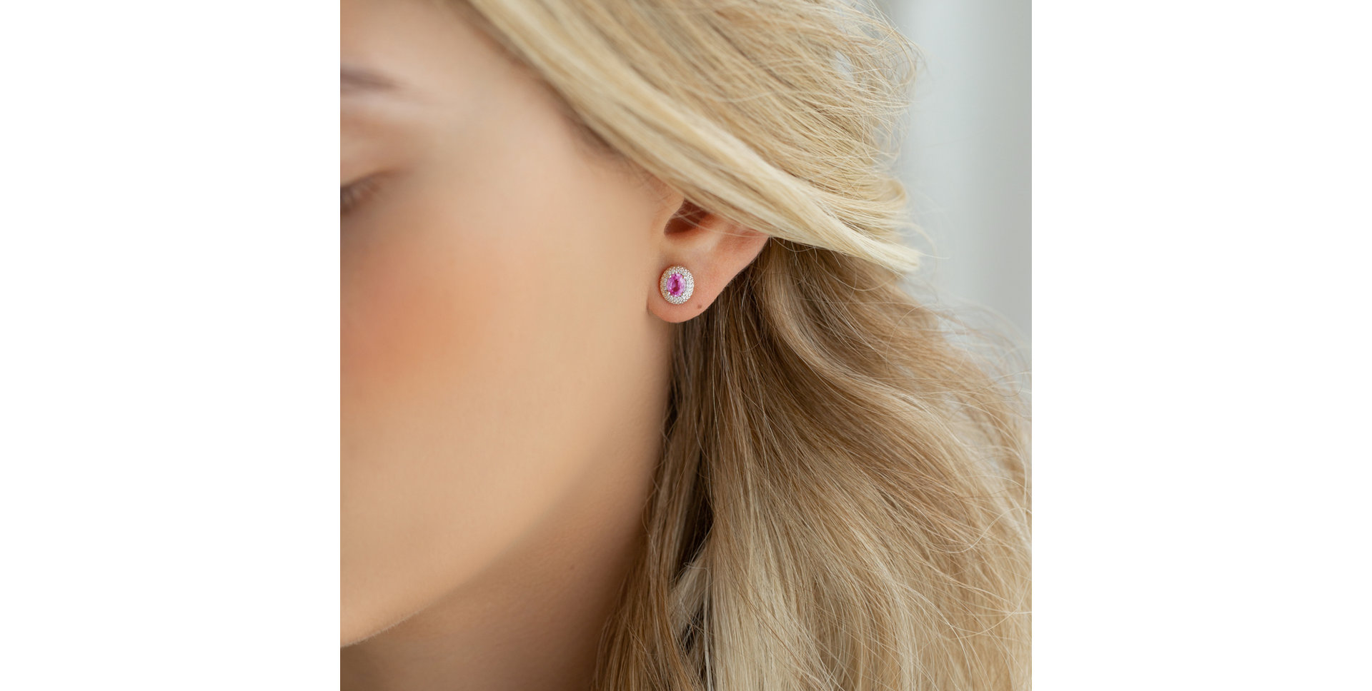 Diamond earrings with Sapphire Imperial Allegory