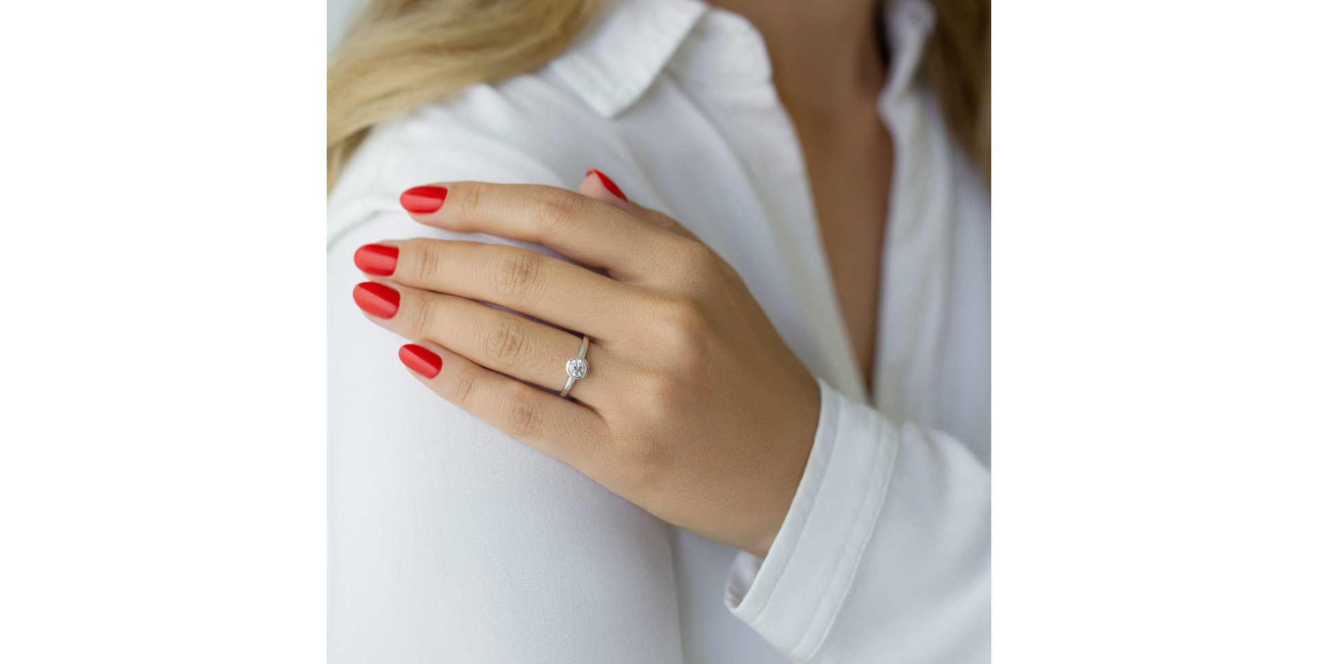 Diamond ring Seductive Glow