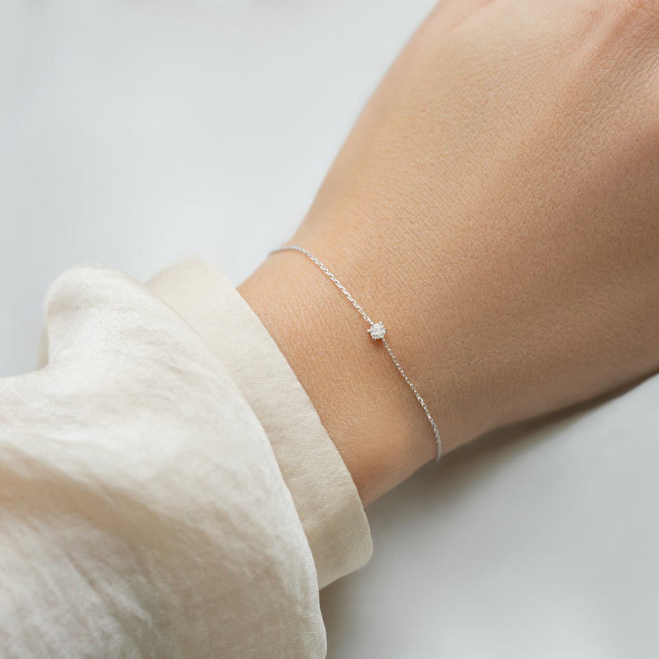 Bracelet with diamonds Essential Shine