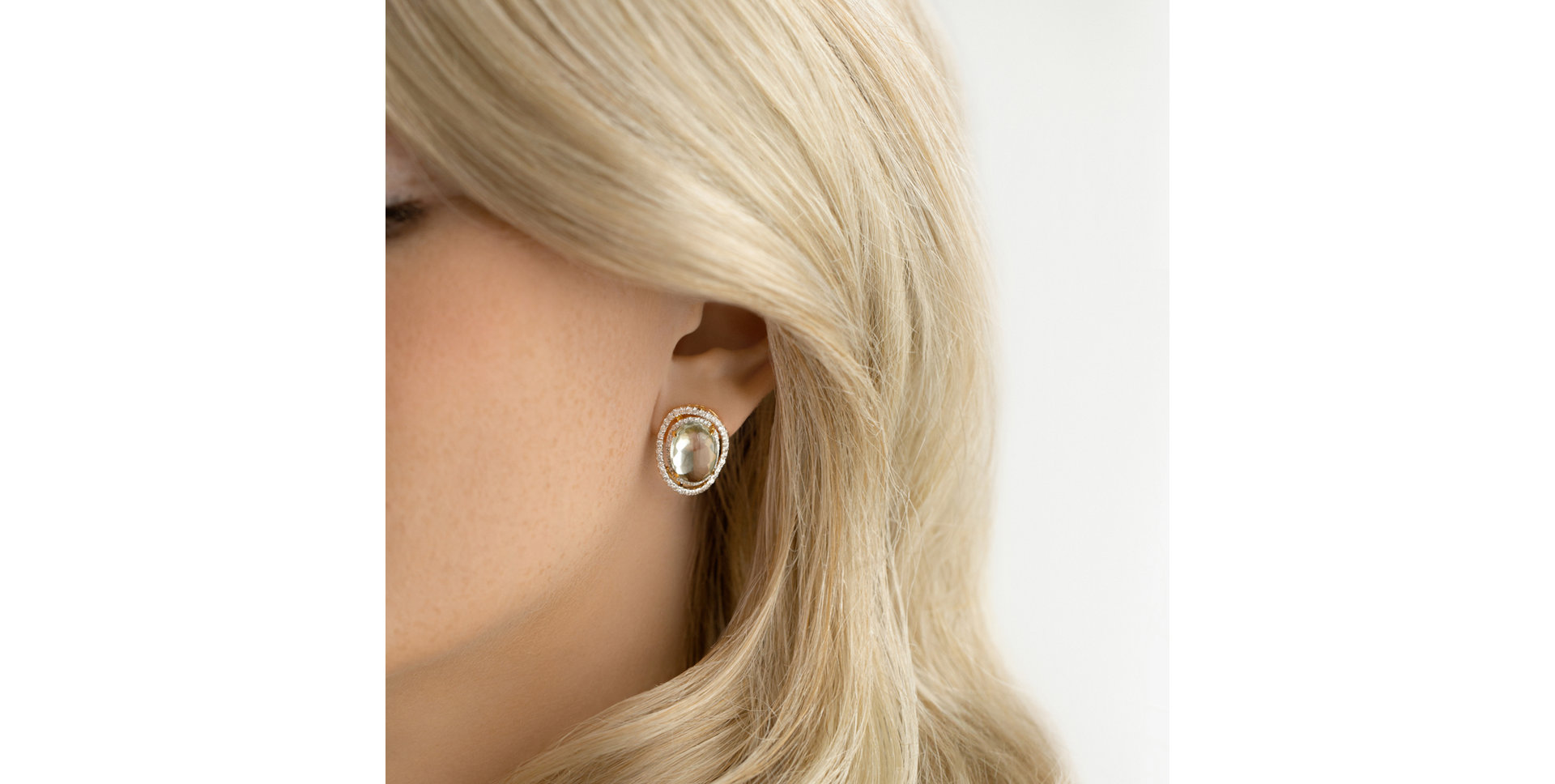 Diamond earrings with Amethyst Variant Whisper