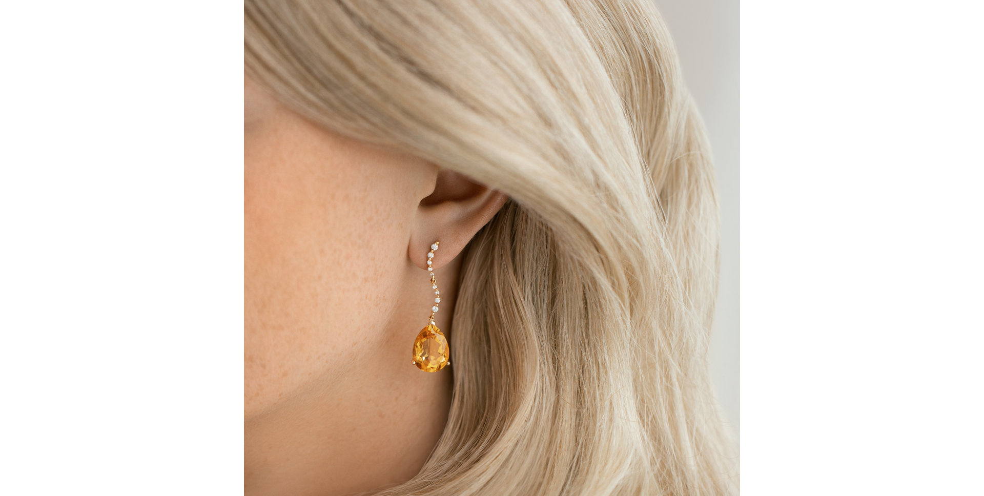 Diamond earrings with Citríne Dimitris