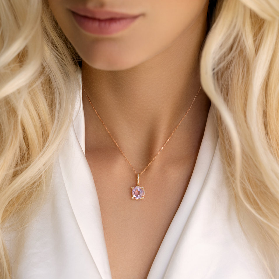 Diamond pendant with Amethyst Graphic Beauty