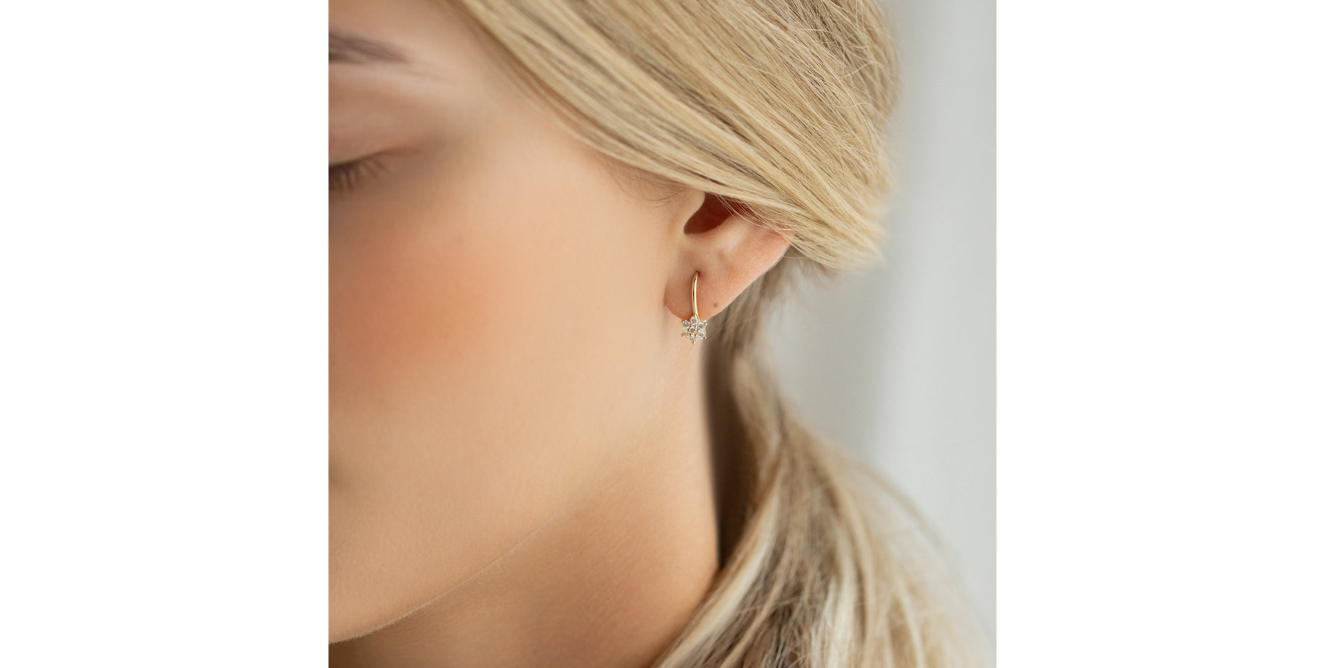 Diamond earrings Magic Snowflakes