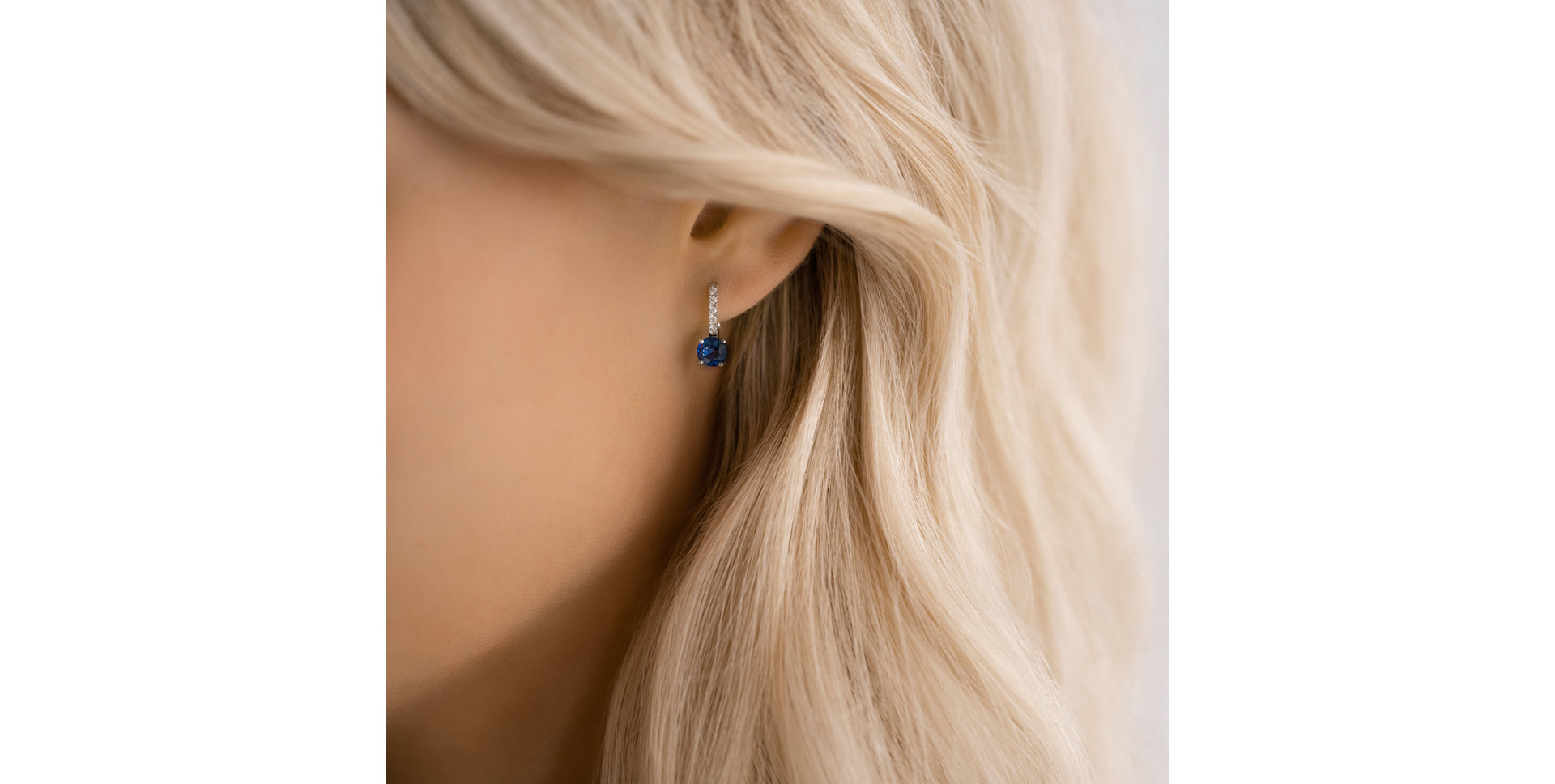 Diamond earrings with Sapphire Fairytale Gentility