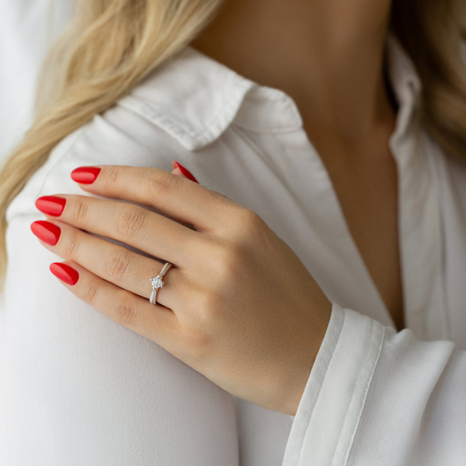 Diamond ring Enchanted Light