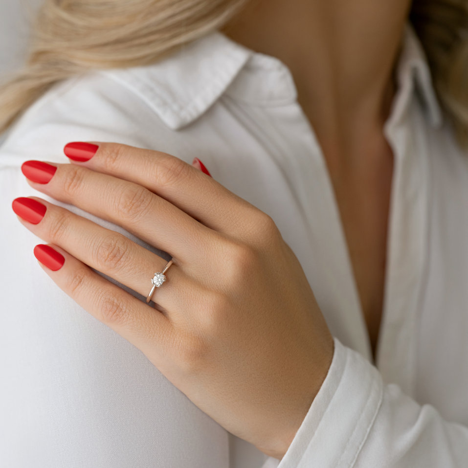 Diamond ring Late Date