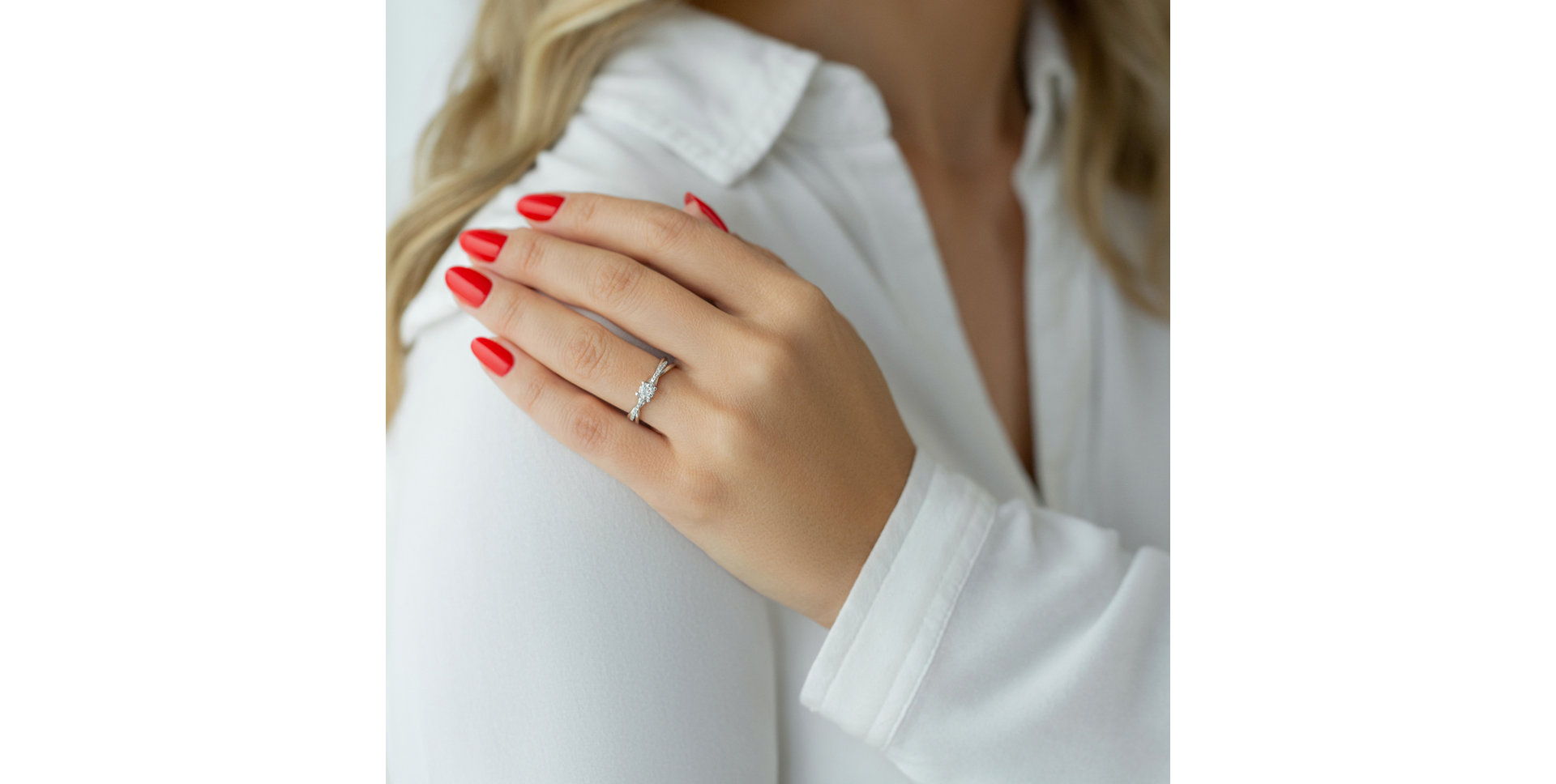 Diamond ring Devoted Bond