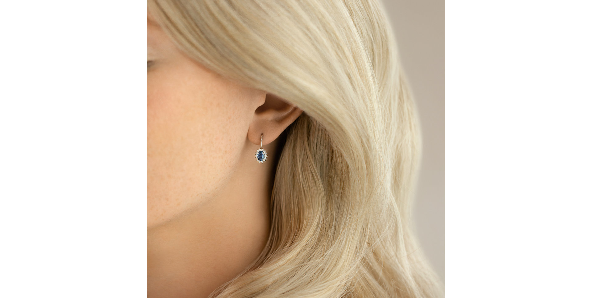 Diamond earrings with Sapphire Princess Sparkle