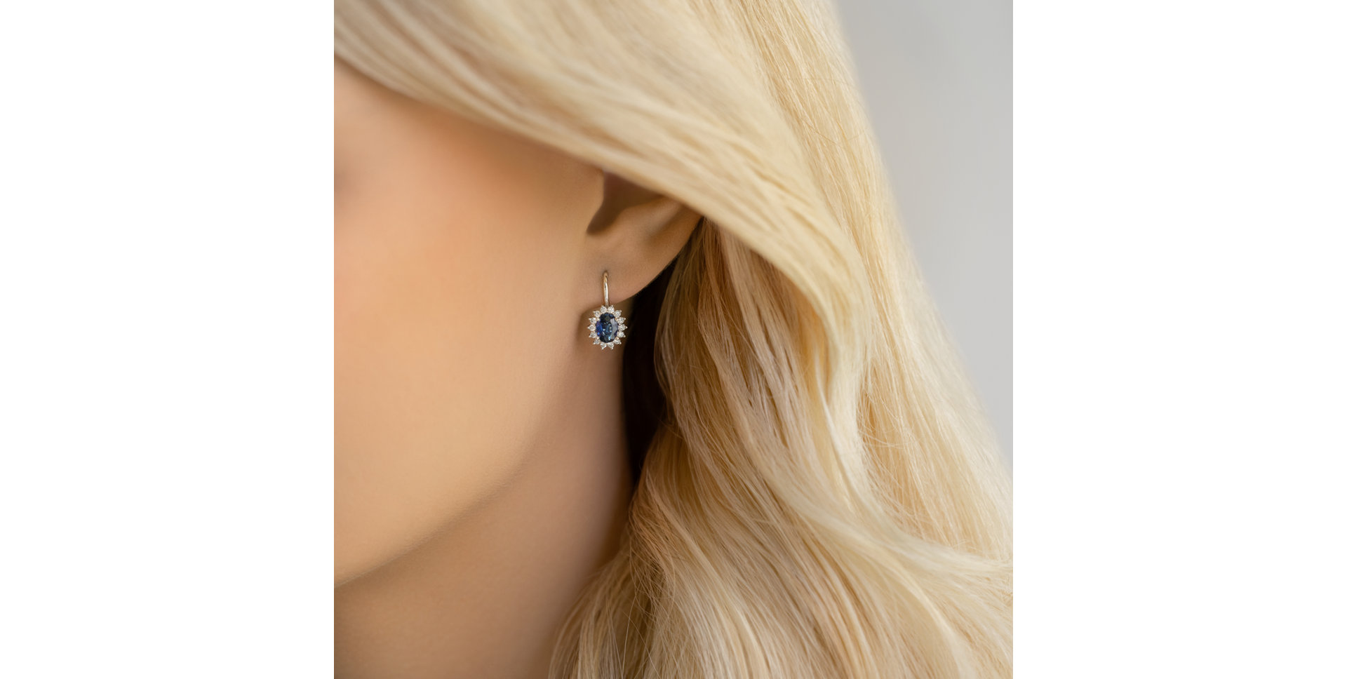 Diamond earrings with Sapphire Princess Sparkle