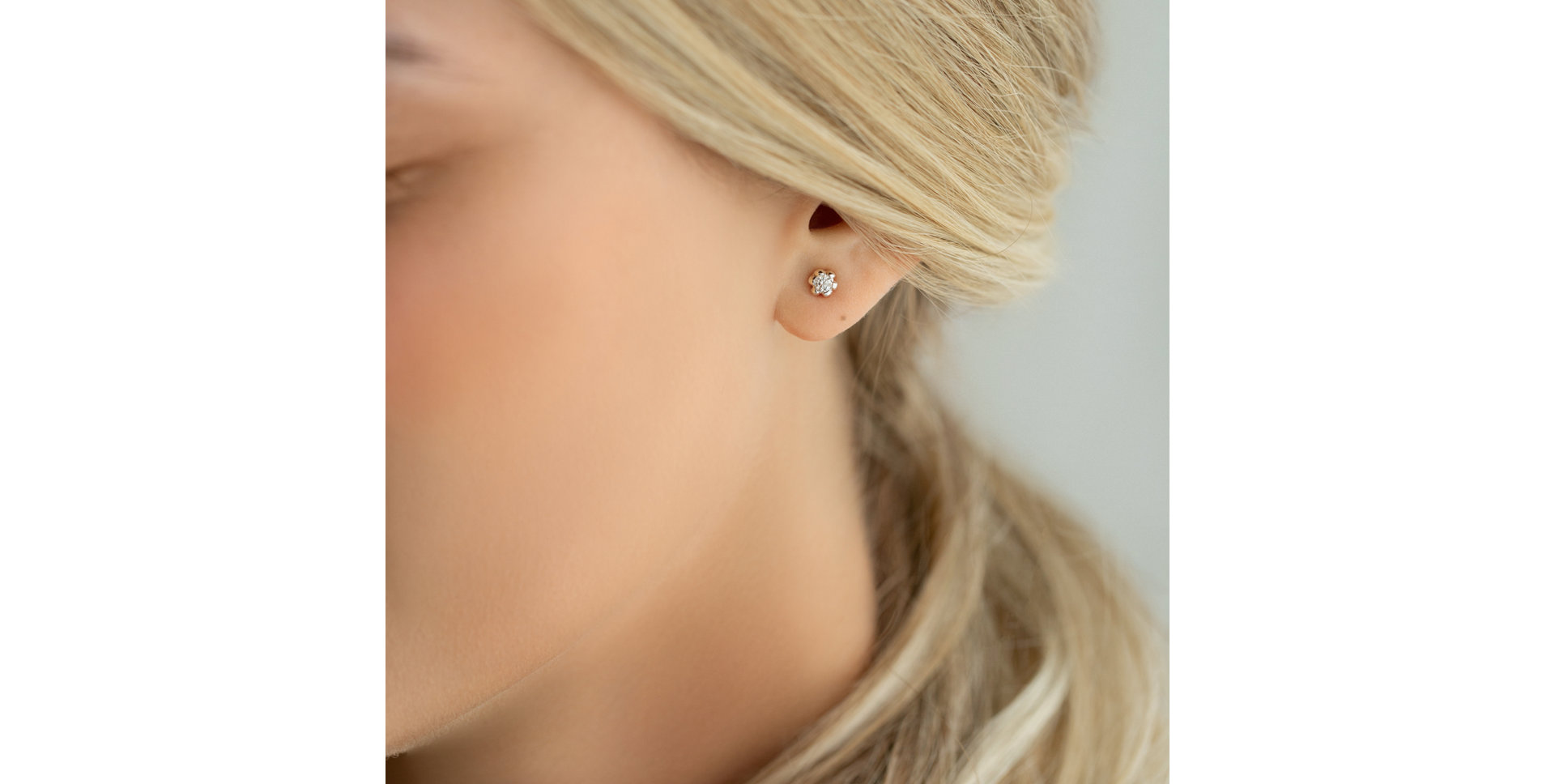 Diamond earrings Blooming Love