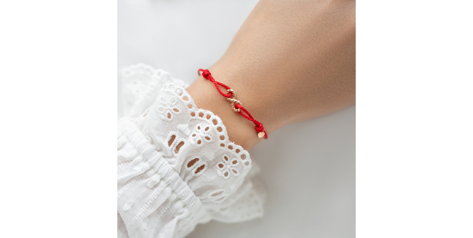 Diamond bracelet with cord Infinite life