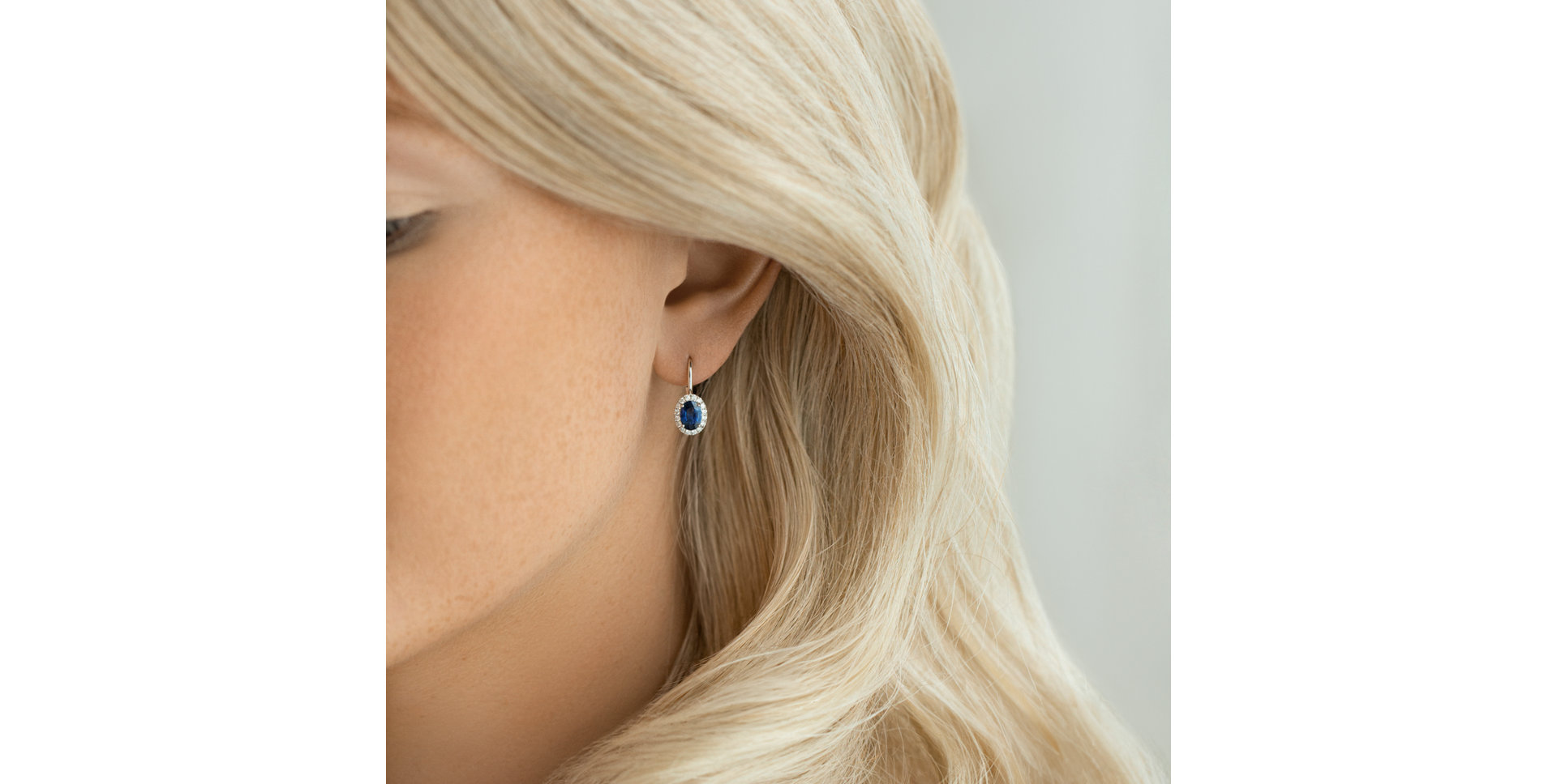 Diamond earrings with Sapphire Imperial Allegory