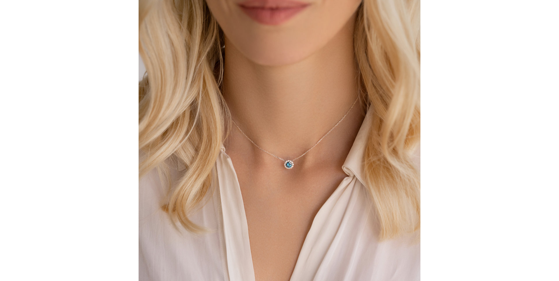 Necklace with blue and white diamonds Dream Sparkle