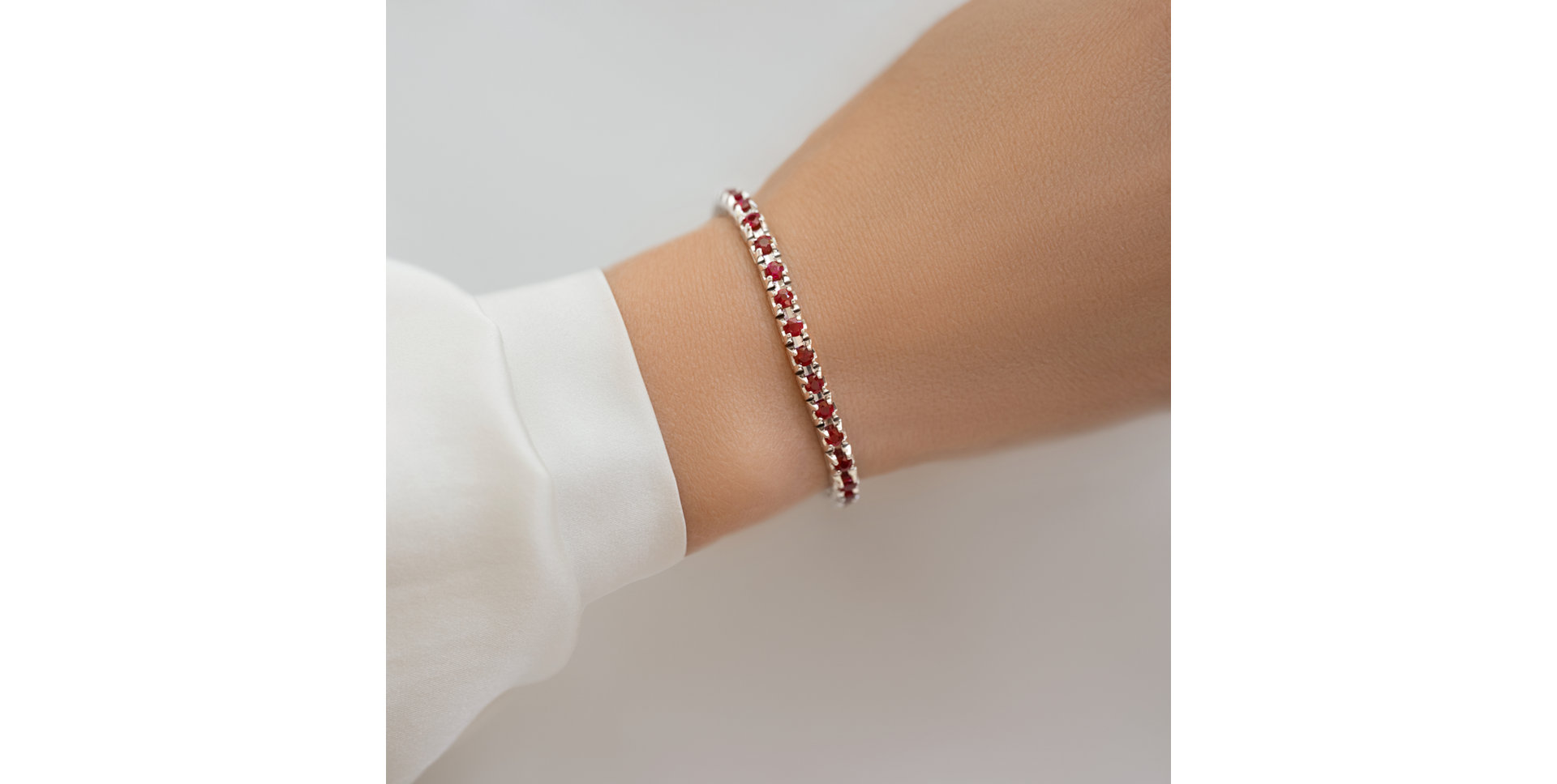Bracelet with Ruby Nilani