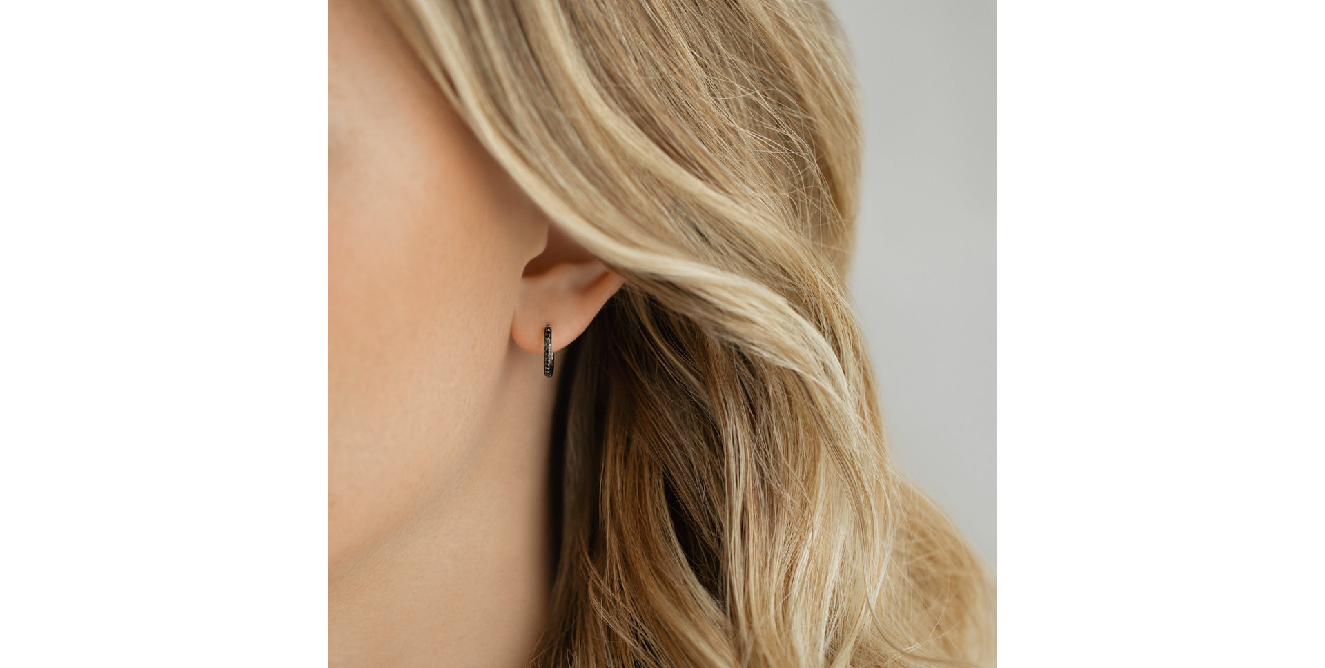 Earrings with black diamonds Moon Opium