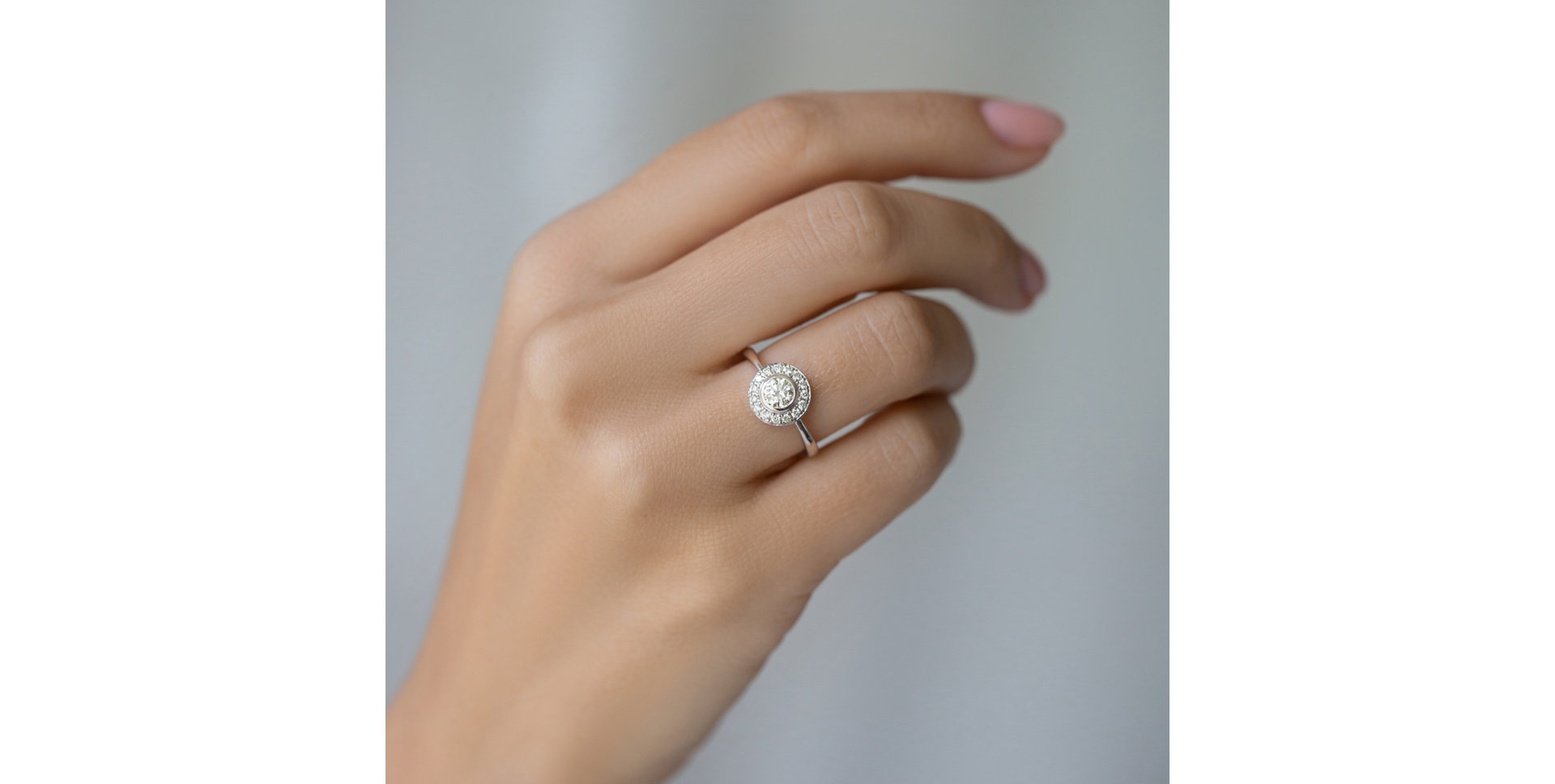 Diamond ring Sun Highness