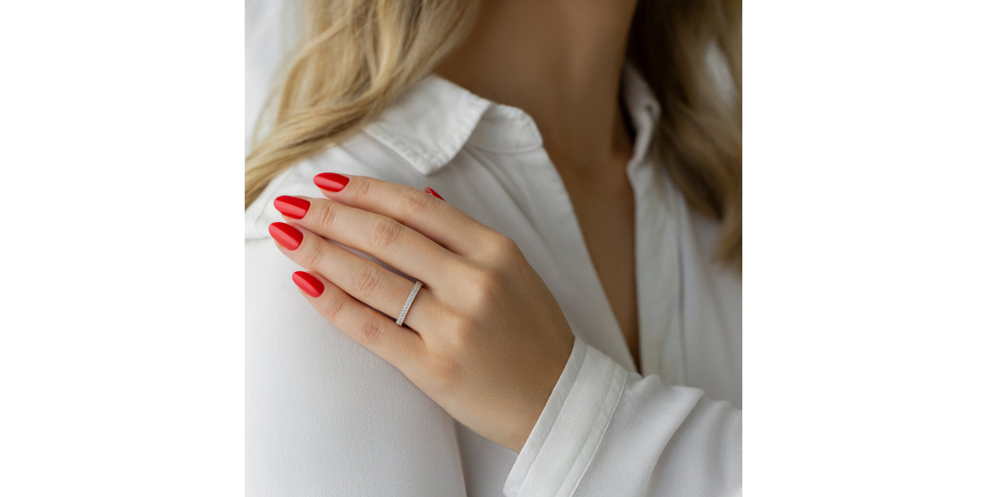 Diamond ring Sparkling Line