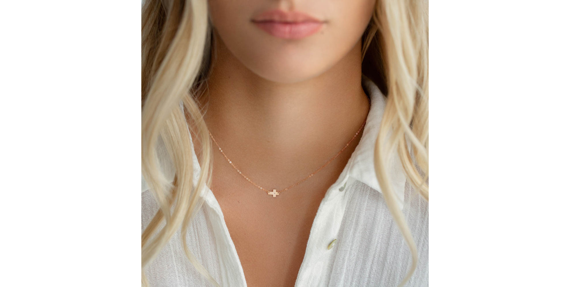 Diamond necklace Cross of Determination