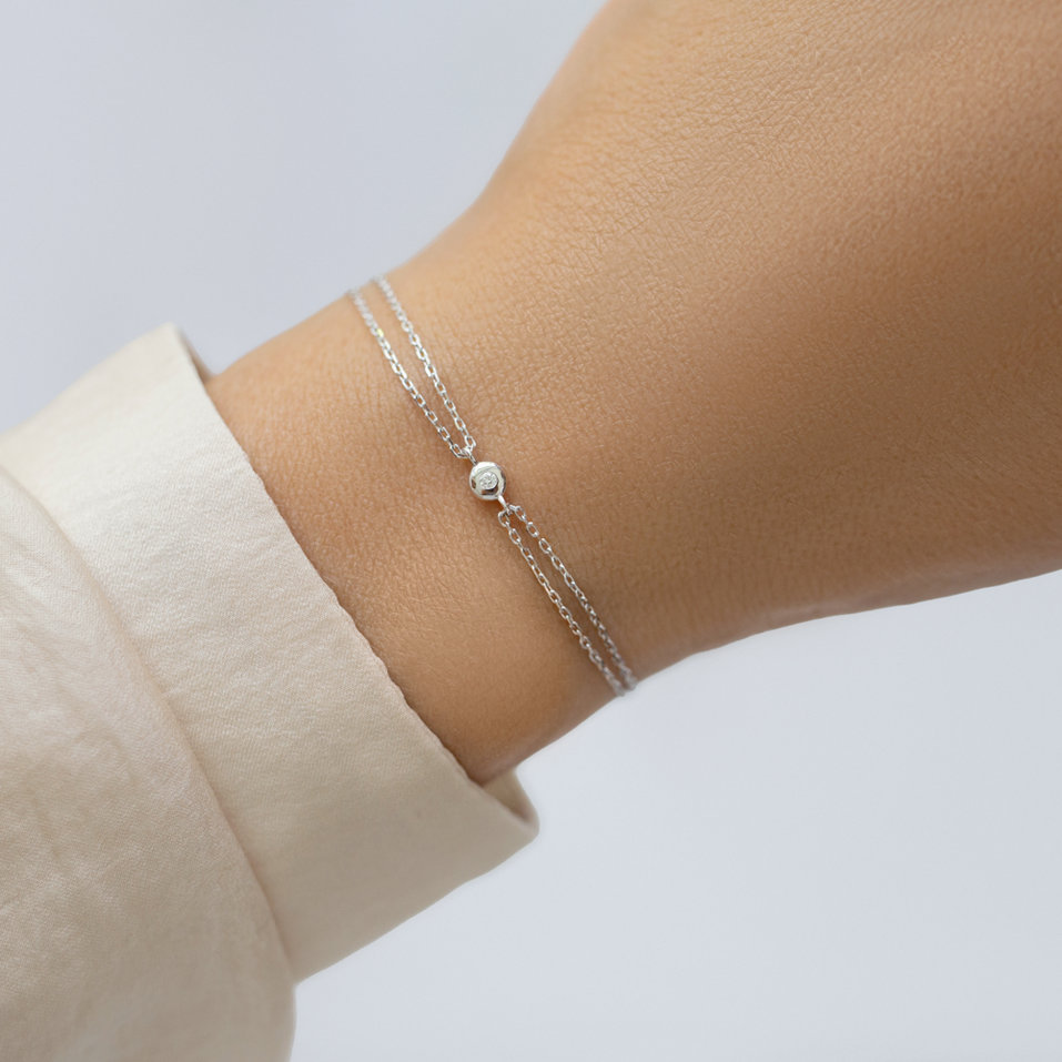 14ct white gold diamond bracelet Nielissa