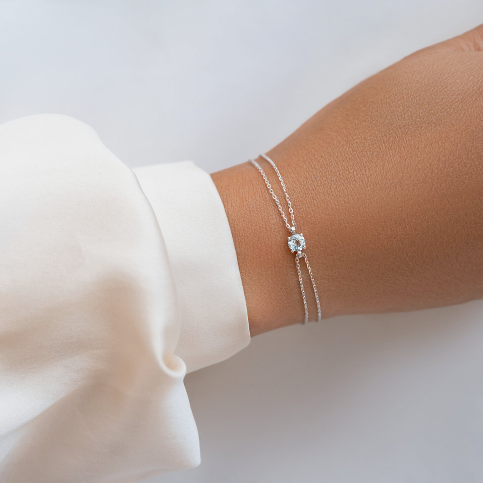 Bracelet with Rhodolite Roneme