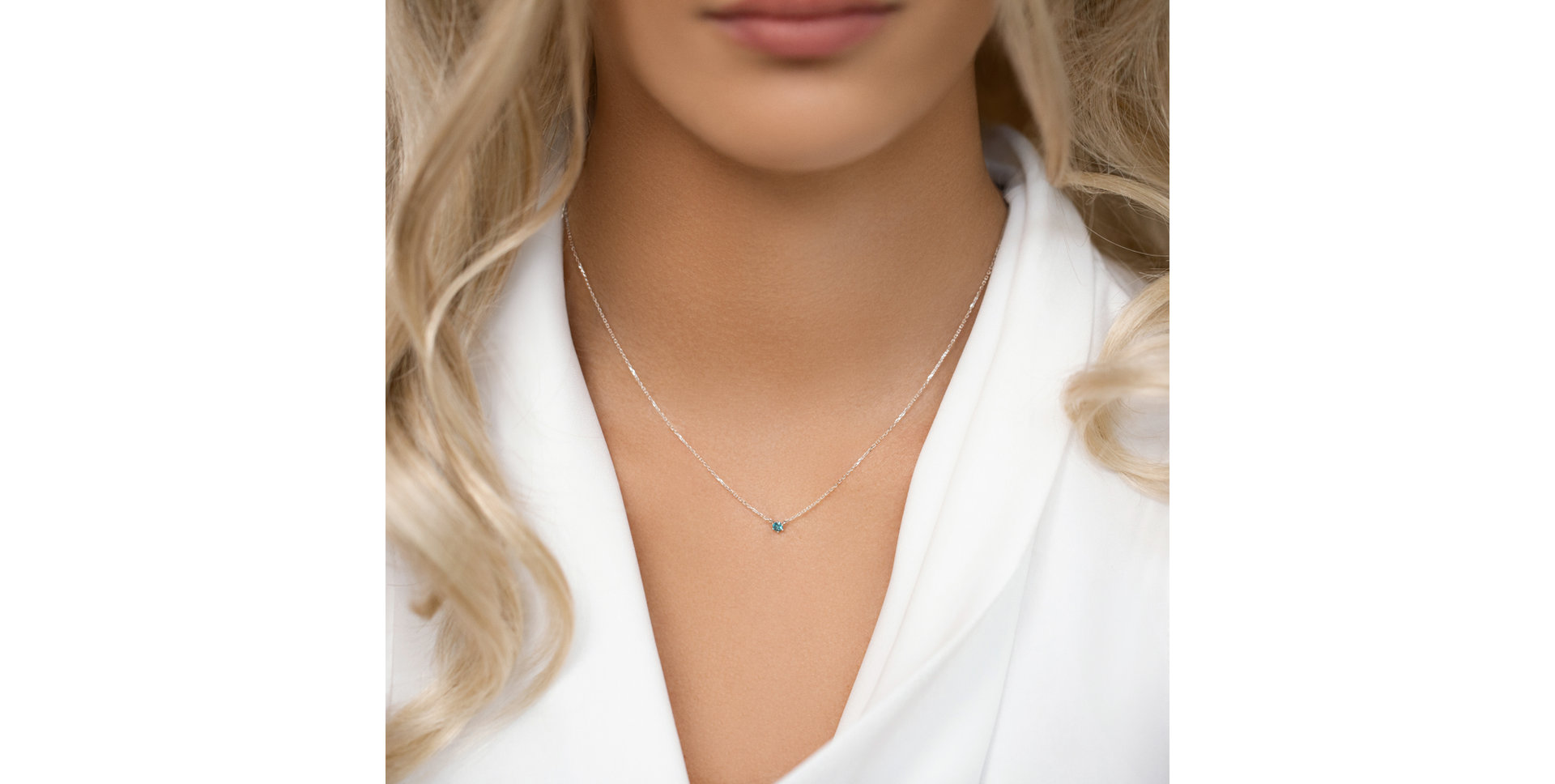 Necklace with blue diamonds Essential Drop