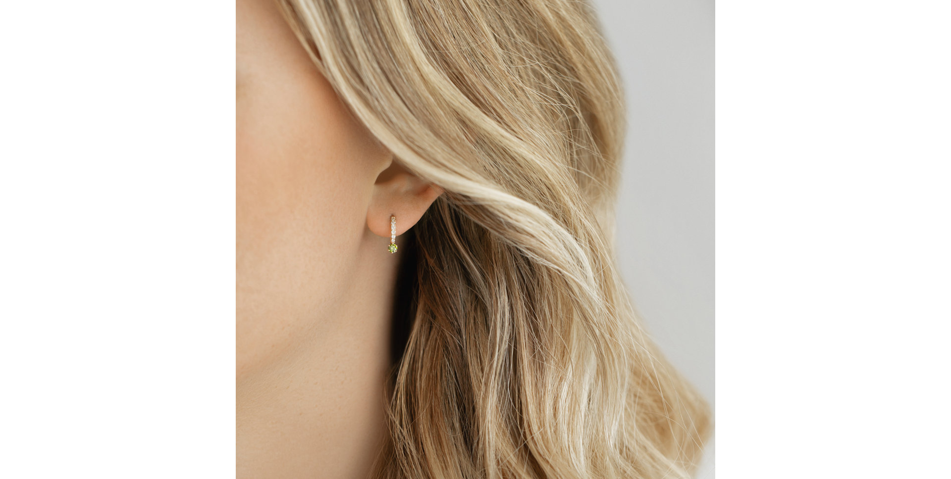 Diamond earrings Essential Glow