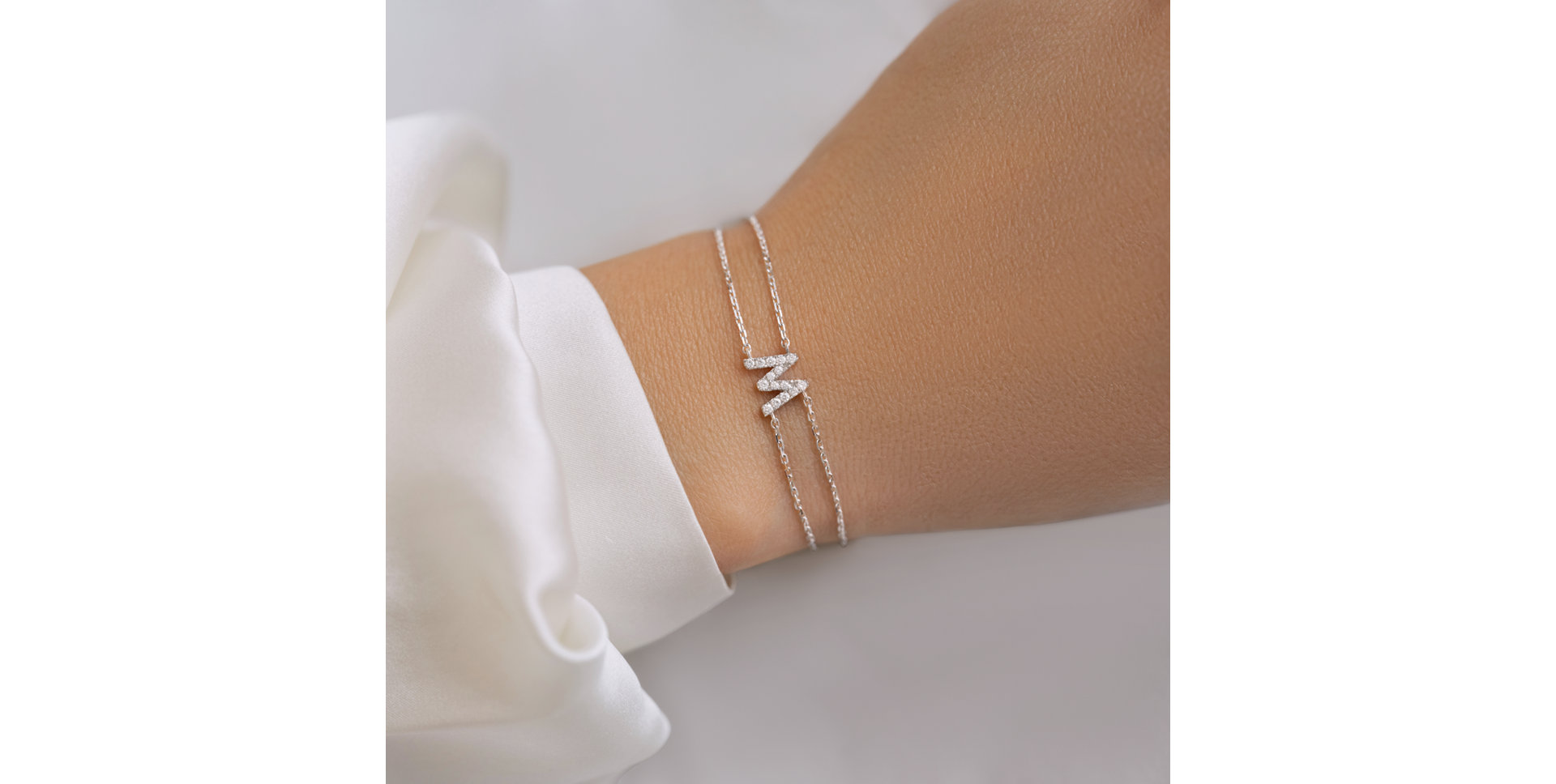Bracelet with diamonds Alphabet Constellations