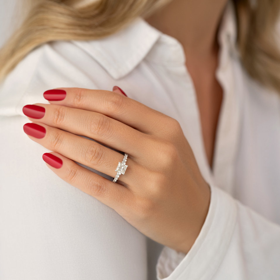 Diamond ring Cure For Me