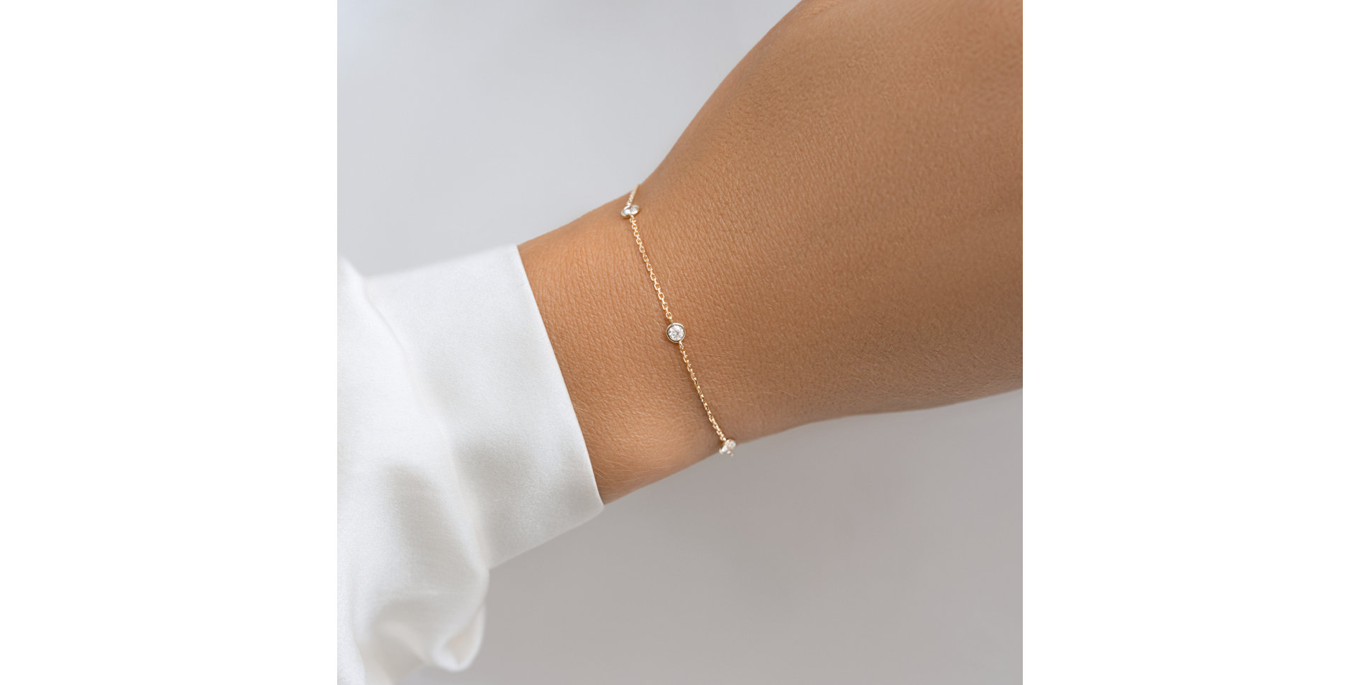 14ct white gold diamond bracelet Crazier Love