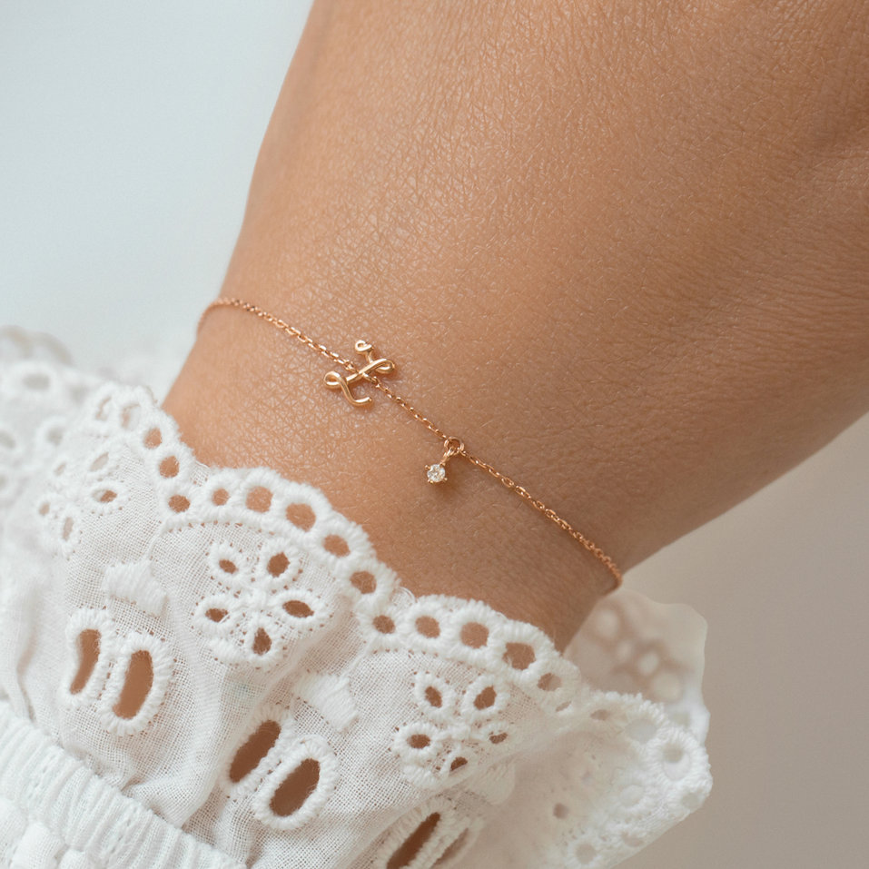 Diamond bracelet Curly Letter G