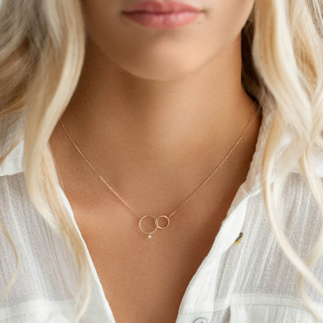 Diamond necklace Circle of Friends